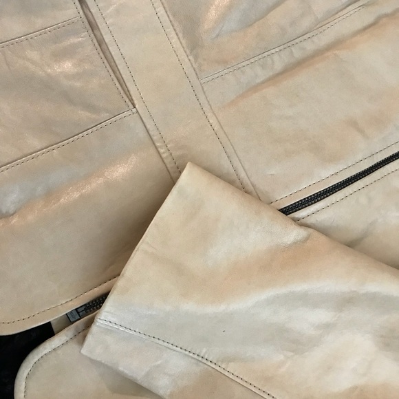 Leather Jacket, Beautiful Shade of Beige - Picture 4 of 7